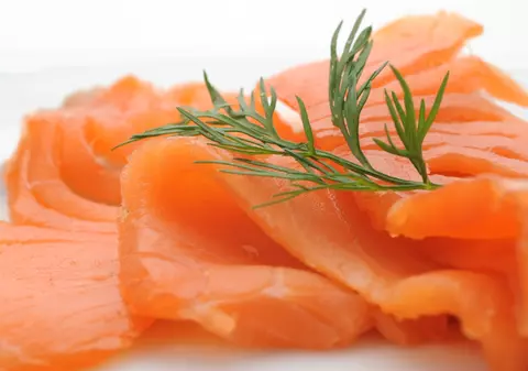 Te paște o depresie? Tratează-te cu somon! 