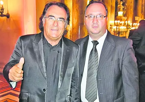 Celebrul cântăreţ italian Al Bano se compară cu atacantul Cesenei: «Mutu este artist, ca mine!»