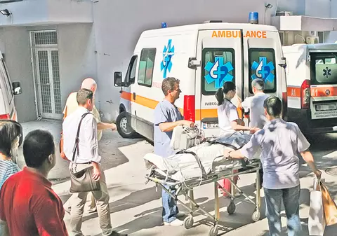 Alina Naghi, soţia «Regelui mezelurilor», a aflat din greşeală că e văduvă după accidentul de duminică, dar refuză să creadă