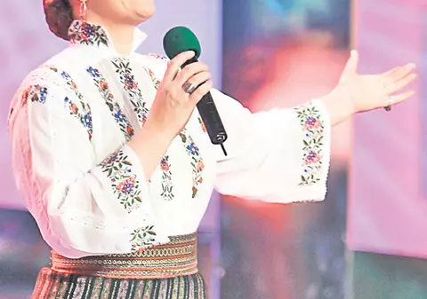 Gratis în București | Matilda Pascal Cojocăriţa cântă în Drumul Taberei