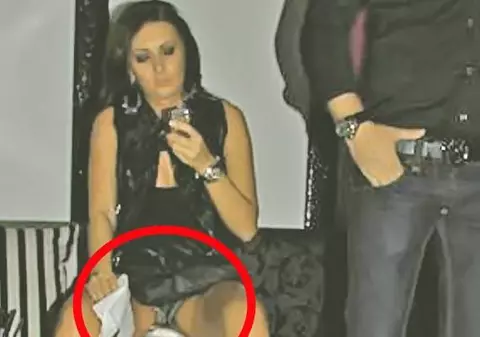 Foto | Alte vedete care şi-au arătat chiloţii şi nu numai, în public!