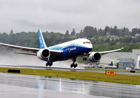 În sfârşit, s-a livrat primul Boeing Dreamliner 787!
