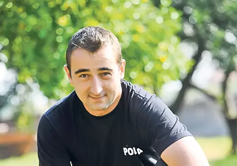 Era maidaneză, dar va fi câine-poliţist