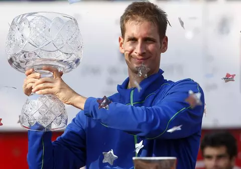 Florian Mayer, câştigătorul de anul trecut de la BRD Năstase Ţiriac Trophy, a fost eliminat. Tecău şi Lindstedt merg mai departe