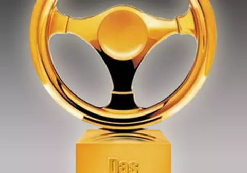 Votează la "Volanul de Aur - Trofeul Ligii Campionilor" şi câştigă!