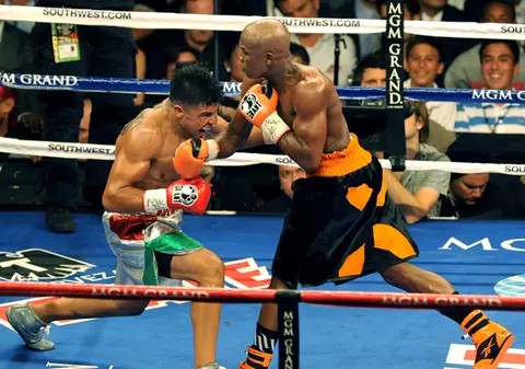 Video | Mircea Badea îl apără pe Mayweather jr: "Este legal suta la suta acoperit"