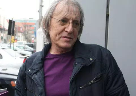 Vezi cum și-au pierdut vedetele virginitatea! Mihai Constantinescu: ”M-am simțit penibil”