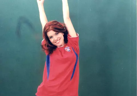 Monica Andrei, ex-Candy, a rămas mămică singură