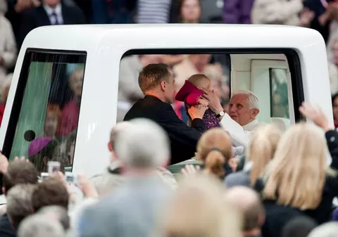 Vizită papală cu scandal în ţara natală: Suveranul Pontif a fost întâmpinat cu proteste