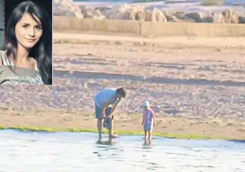 Video | Mircea Petru, cu fiul, la mare