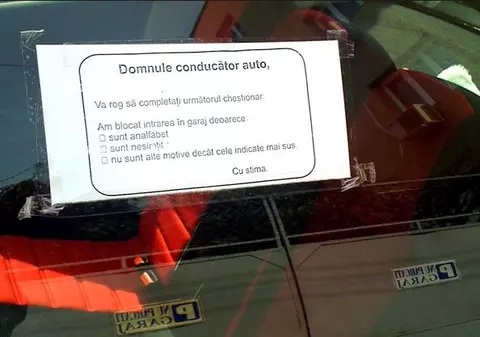 Foto | Unii şoferi protestează şi politicos