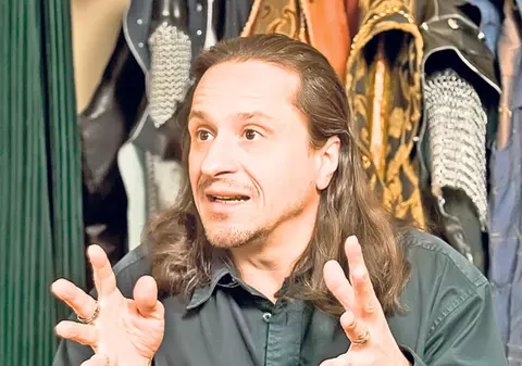 Actorii de la TNB au învins statul