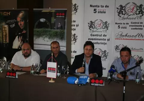 România şi Serbia se bat pentru un loc în semifinalele turneului european Kempo Superkombat