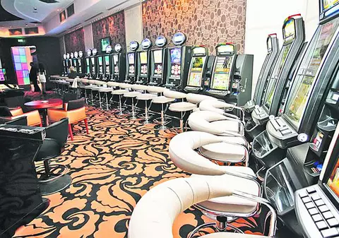 Cazinourile din România se declară în faliment 