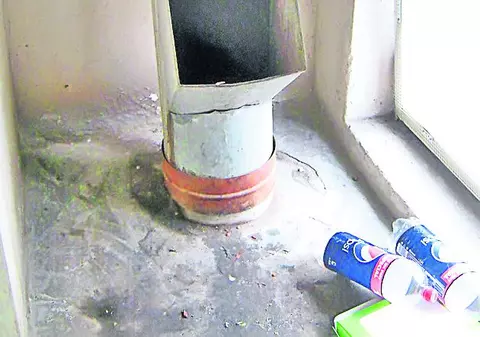 Ce suflet de mamă a avut pentru a face aşa ceva? A născut şi şi-a aruncat copilul la ghenă