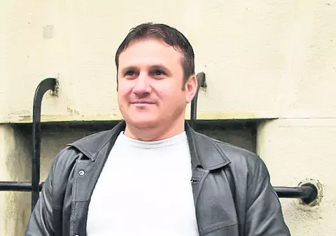 Tatăl unei victime a pedofilului din Ploieşti: «Poate îl iert după ce face 25 de ani de închisoare»