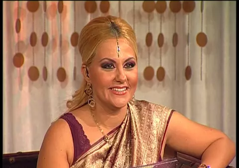 Oana Turcu va petrece ca la Bollywood de ziua ei