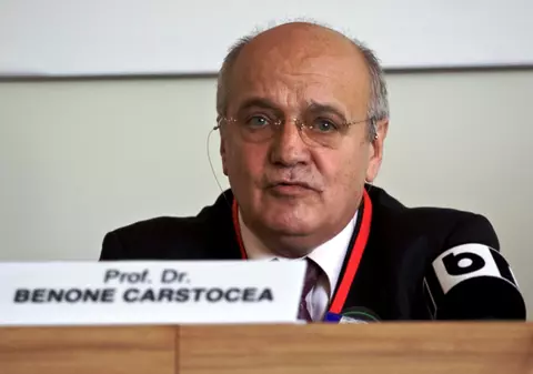 Lumea medicală este în doliu. A murit profesorul Benone Cârstocea