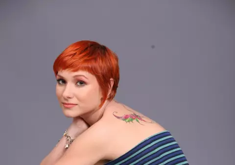 Veveriţa Alina de la “Happy Hour” este fan al trupei Paramore: organizează un concert tribut
