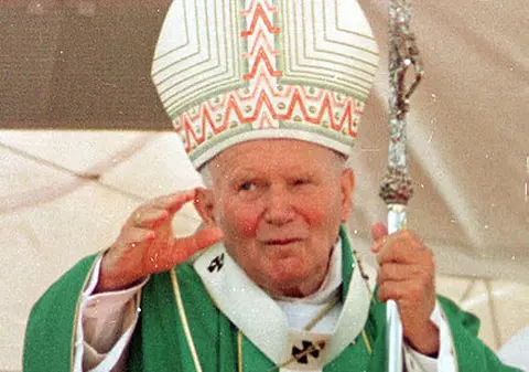 33 de ani de la alegerea Papei Ioan Paul al II-lea