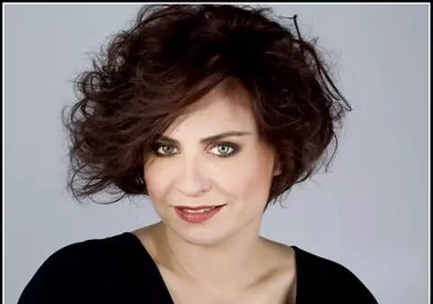 Adina Buzatu participă la Madrid Fashion Week