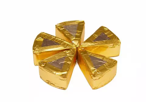 Mănânci brânză topită? Ştiai că e plină de substanțe cancerigene!