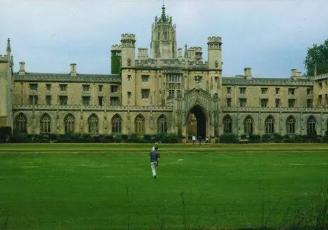 Cambridge, cea mai bună universitate din lume