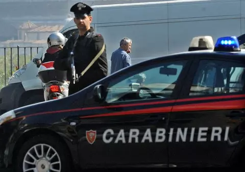 Român de 17 ani arestat în cazul asasinatului cu sabia din Torino