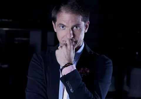 Dan Negru duce o viață dublă! Vezi despre ce e vorba!