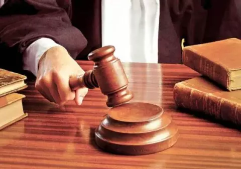 Tot mai mulţi bucureşteni aleg să divorţeze pe cale administrativă
