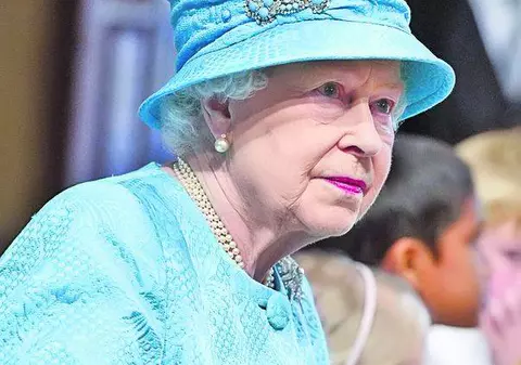 Angajaţii BBC învaţă cum să prezinte corect moartea Reginei Elisabeta a II-a