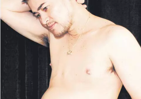 Bărbatul care a născut trei copii, Thomas Beatie, s-a despărţit de soţie