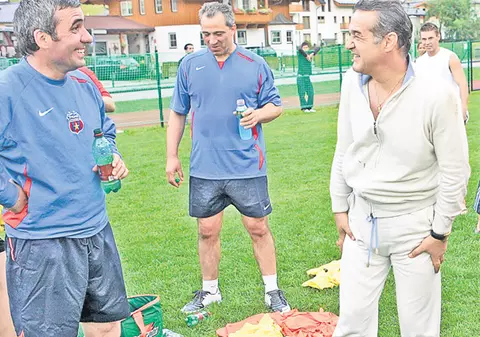 Gigi Becali face planuri pe termen lung pentru Steaua: Hagi vine la vară!
