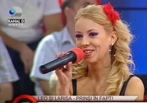 Larisa Drăgulescu, despre Leo: "Când sunt eu tristă mă consolează Leo, când el e trist îl consolez eu"