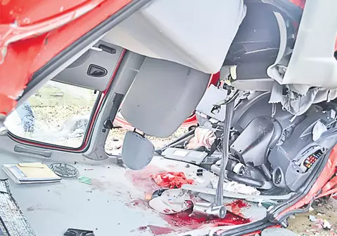 Şerban Huidu a auzit strigătele de ajutor ale pasagerului de pe bancheta din spate: "Scoateţi-mă de aici!»"