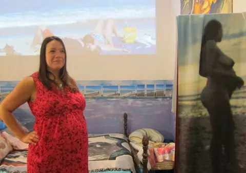 O artistă din New York vrea să nască în faţa publicului