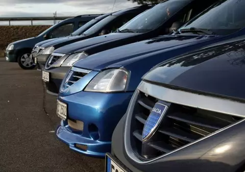 Înmatriculările făcute ”afară”, în dezbatere publică