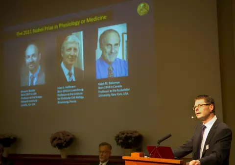 Vezi cine a a primit premiul Nobel pentru Medicină
