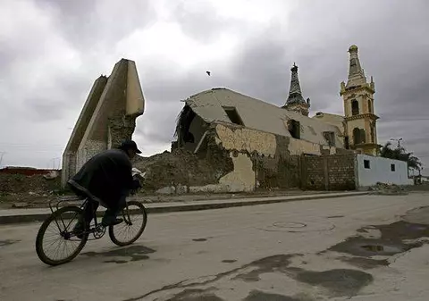 Peste 80 de răniţi în urma cutremurului de 6,9 grade din Peru