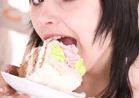 Uite ce ascunde pofta exagerată de dulce, sărat sau de fructe!