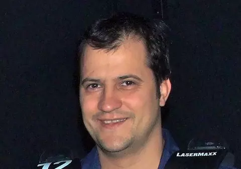 Socrul lui Huidu: "Şerban s-a retras undeva la ţară din cauză că nu se mai simte bine psihic"