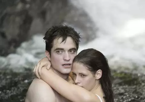 Kristen Stewart şi Robert Pattinson, mirii anului în Saga Amurg