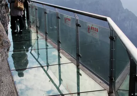 Foto | Înfricoşător! Nu te ia ameţeala când vezi aceste poze?