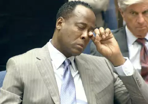 Conrad Murray ar putea scăpa de închisoare. Află de ce!