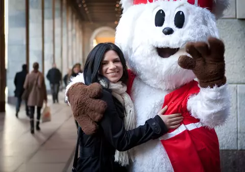 Ellie White a cheltuit 5000 de euro dintr-o suflare!