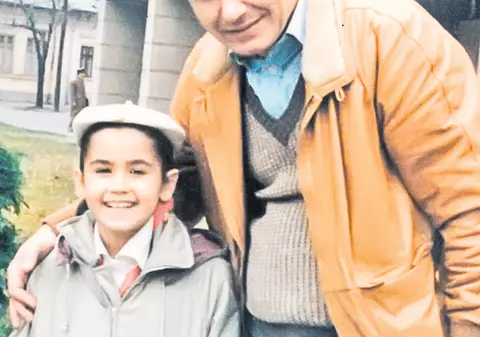 Exclusiv | Oana Zăvoranu povesteşte în ce condiţii şi-a pierdut tatăl biologic, Nelu Bănicioiu