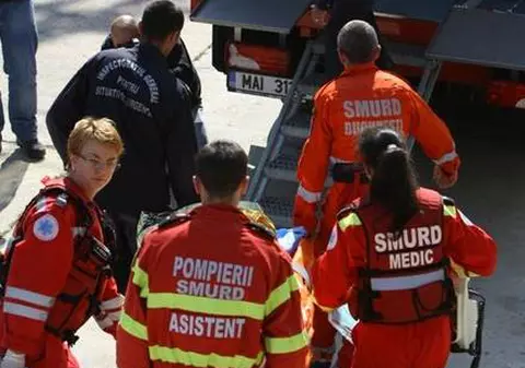 Un saxofonist băut şi-a băgat soţia gravidă în spital