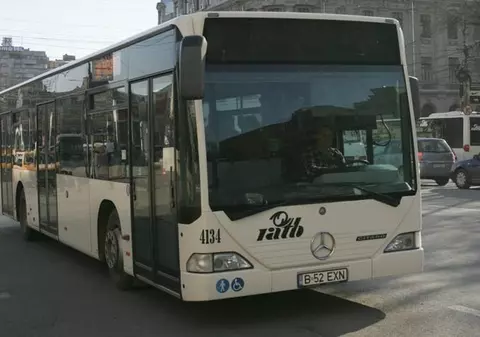 Autobuzele din Capitală circulă deviat cu ocazia Zilei Naţionale a României. Iată traseele!