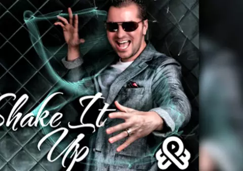 Bob Taylor a lansat pe Libertatea.ro videoclipul "Shake it up" | VIDEO