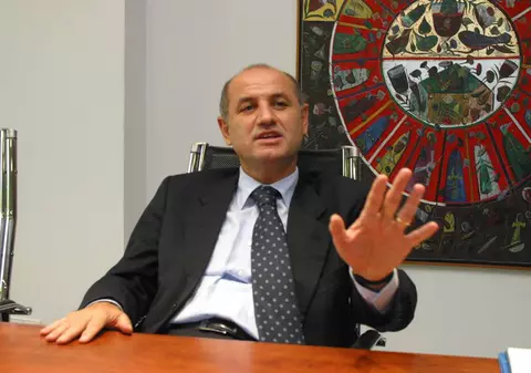 Copos: ”Zotta, o soluţie bună pentru Rapid”